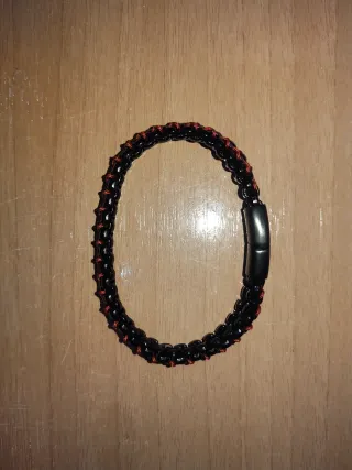 Pulsera Lotus Style Hombre Negra y Roja