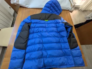 Chaqueta acolchada marca North Ways