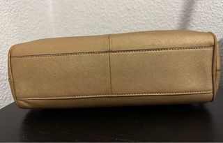 Bolso Calvin Klein Dorado