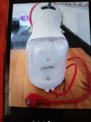 Macchina da caffè Dolce Gusto rossa