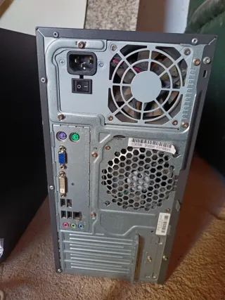 Lote 2 Torres PC Fujitsu esprimo p400 Negras 500 g