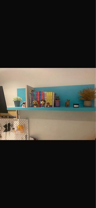 Cama con cajones, colchón y escritorio