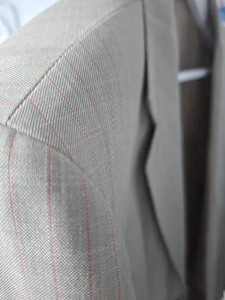 Chaqueta Gris Rayas Finas