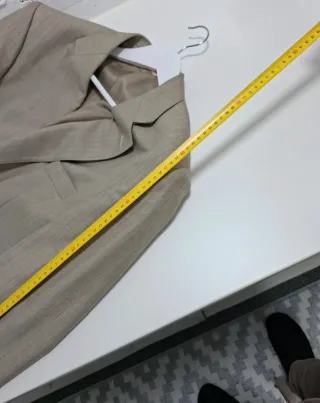 Chaqueta Gris Rayas Finas