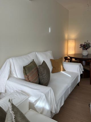 2 Sofás Blancos Hechos a Medida