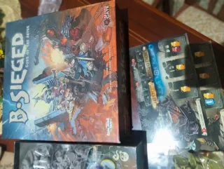 Juego de mesa B-Sieged + expansion