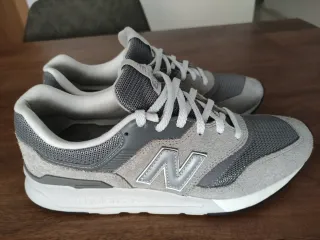Zapatillas New Balance 997H Talla 43
