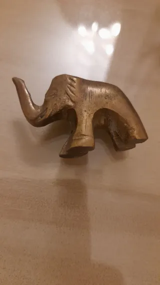 3 elefantes de bronce vintage