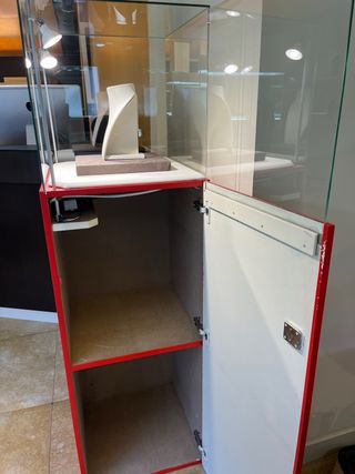 Vitrina roja Joyería Profesional Alta Calidad