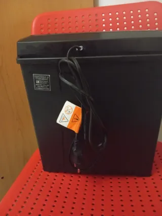 Trituradora de Papel Fellowes P-25 y manual