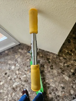 Patinete infantil verde Olsson