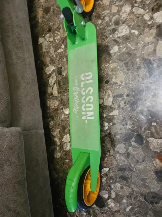 Patinete infantil verde Olsson