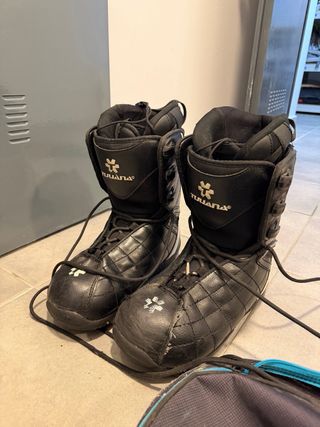 Equipación y tabla de Snowboard Nitro Swindle