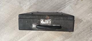 Máquina de escribir Hispano Olivetti Studio 46