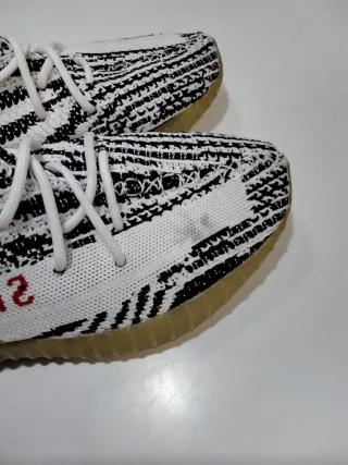 Adidas Yeezy Boost 350 Zebra