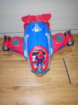 Avión Spiderman