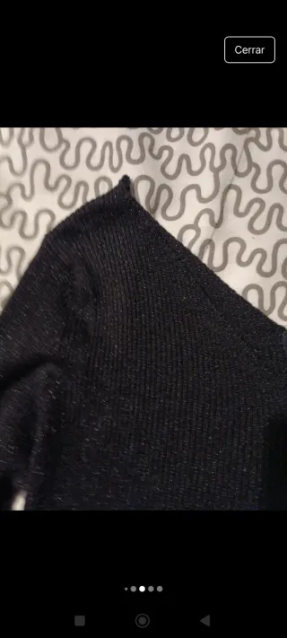 Jersey negro asimétrico