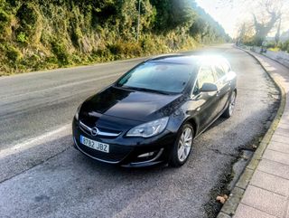 Opel Astra Sport Tourer.