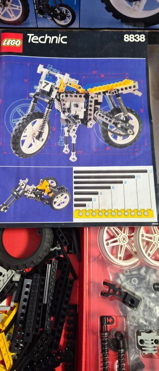 LEGO Technic 8838 Moto