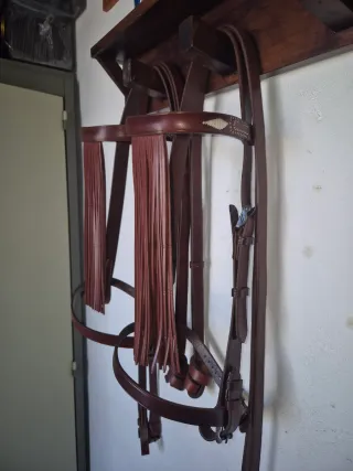 2 Cabezadas vaquera de cuero