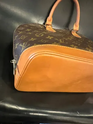 Bolso Louis Vuitton Alma Marrón y Beige