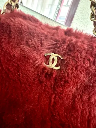 Bolso Chanel pelo rojo