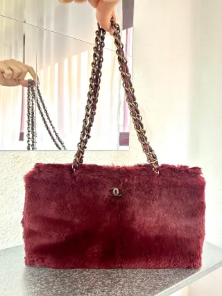 Bolso Chanel pelo rojo