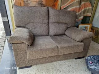 Sofá de 2 plazas