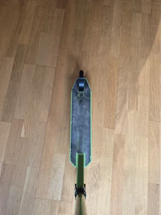 Patinete Agr Team High verde y blanco