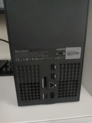 Xbox Series X con mando