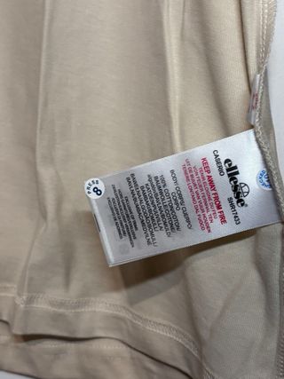 Camiseta Ellesse Beige y Negra Talla M