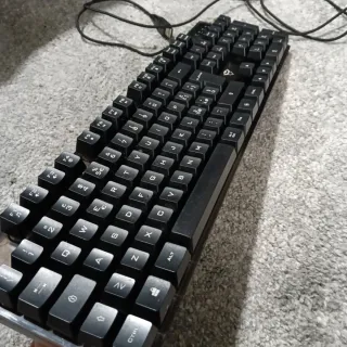 Tastiera Gaming RGB Trust