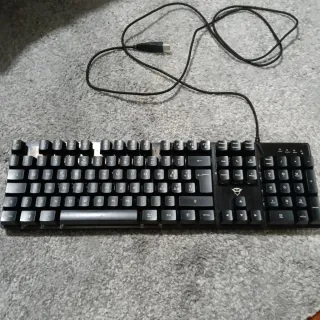 Tastiera Gaming RGB Trust