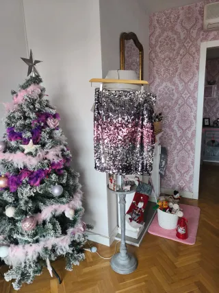 Conjunto falda lentejuelas y top brillo