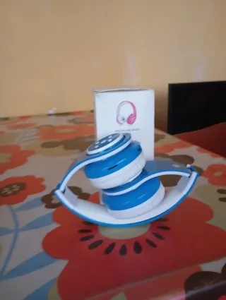 Auriculares Azul y Blanco