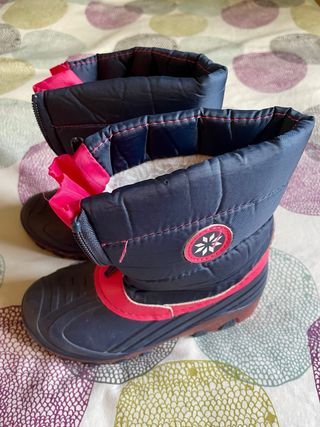 Botas impermeables talla 29