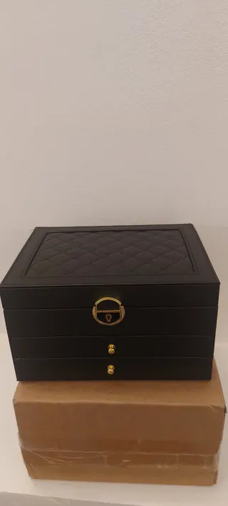 Portagioie grande nero con dettagli oro