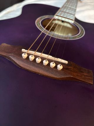 Guitarra Acústica Admira Morada