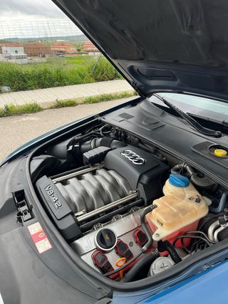 Audi A6 4.2 V8