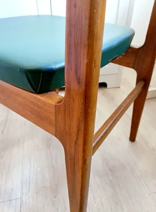 Coppia sedie Anonima Castelli in faggio anni '60