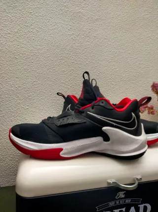 Scarpe Nike Zoom Freak 3 Uomo Bred