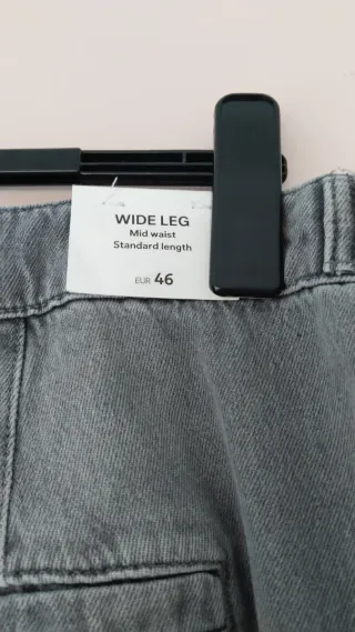 Pantalones vaqueros grises anchos