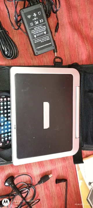 Reproductor DVD Portátil, USB, TV-TDT, Tarjeta