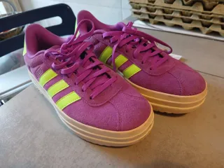 Adidas VL Cort Bold Morado y Verde