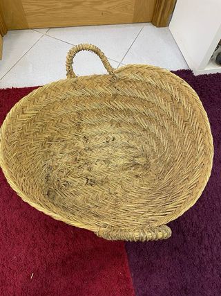 Cestas de mimbre y yute