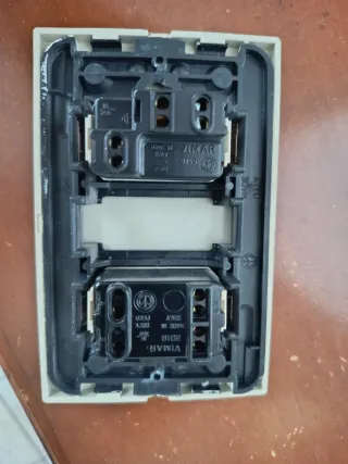 Vimar Presa Interruttore e Presa Elettrica