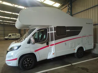 Autocaravana sunlight