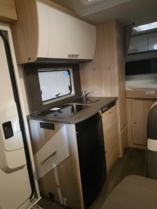 Autocaravana sunlight