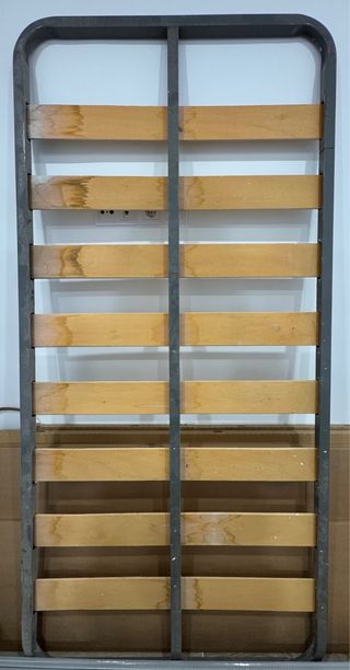 Base de cama metálica con somier de madera 90x190