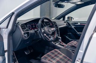 Volkswagen Golf GTI Performance (2018)